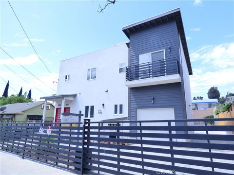 Photo of 1923 Holly Drive, Los Angeles, CA 90068 (MLS # BB26076500)