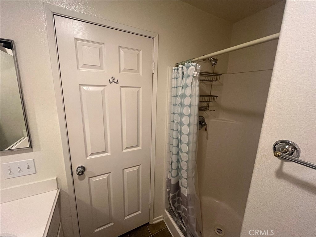 Vista Heights (VSHT) - Residential Lease