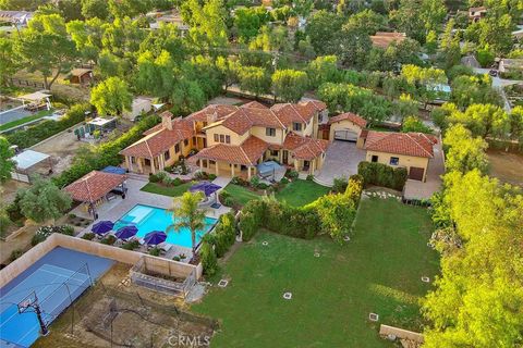 Photo of 28080 Balkins Dr, Agoura Hills, CA 91301 (MLS # SR26090951)