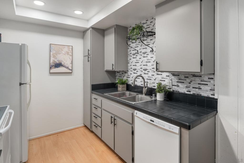 Mira Mesa - Residential