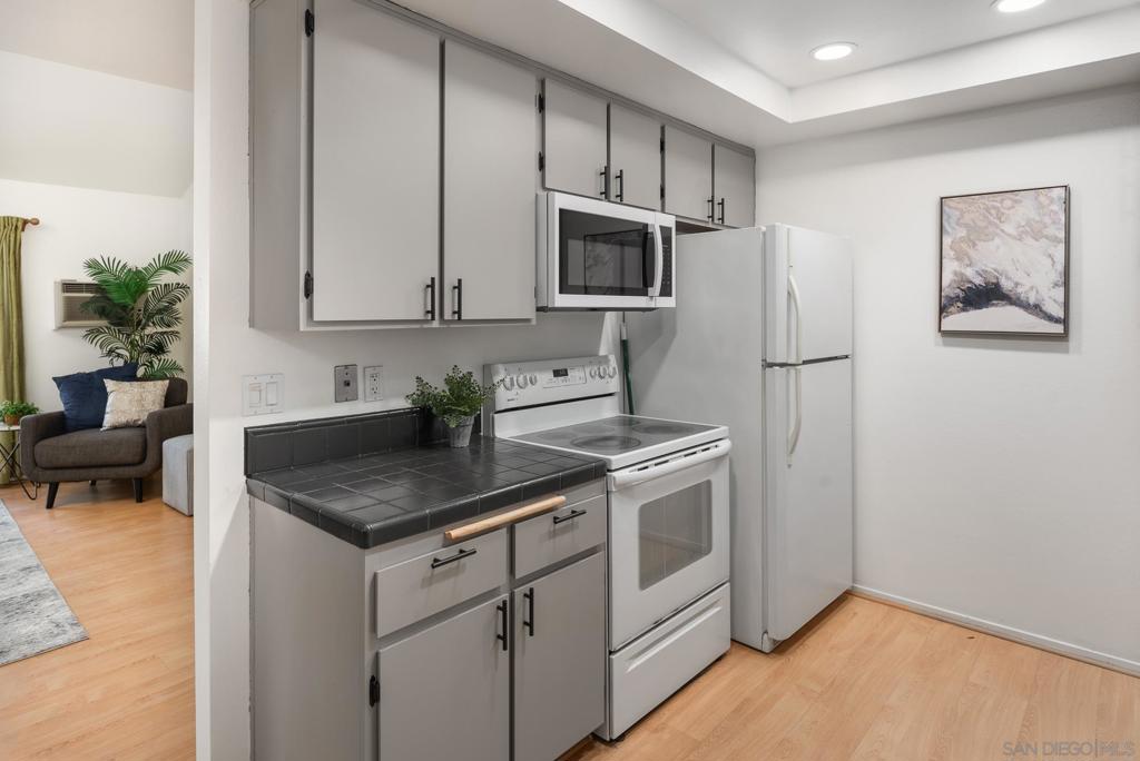 Mira Mesa - Residential