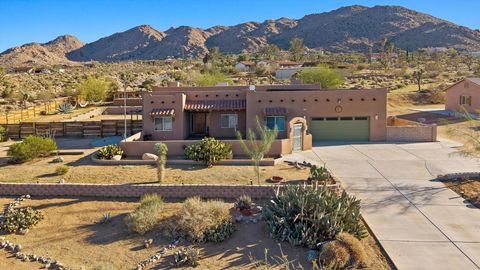 Photo of 60377 Pueblo Trail, Joshua Tree, CA 92252 (MLS # 219136497PS)