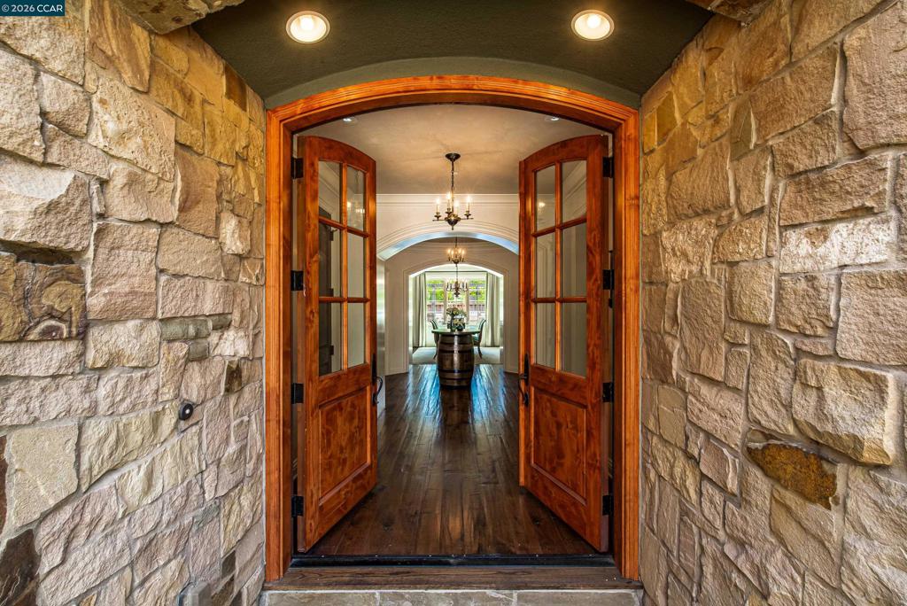 53 Hidden Oaks Dr.