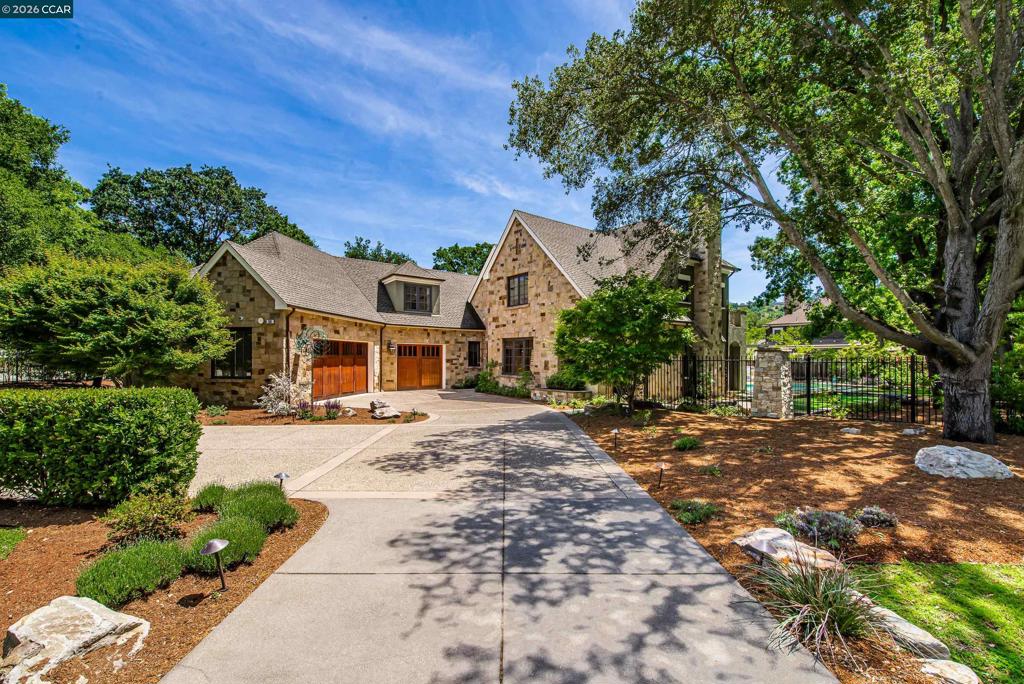 53 Hidden Oaks Dr. Dr