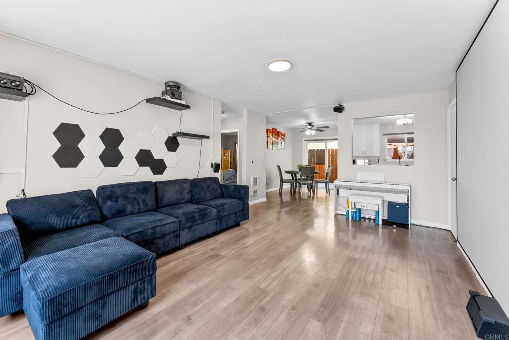 1623 Pentecost Way 3