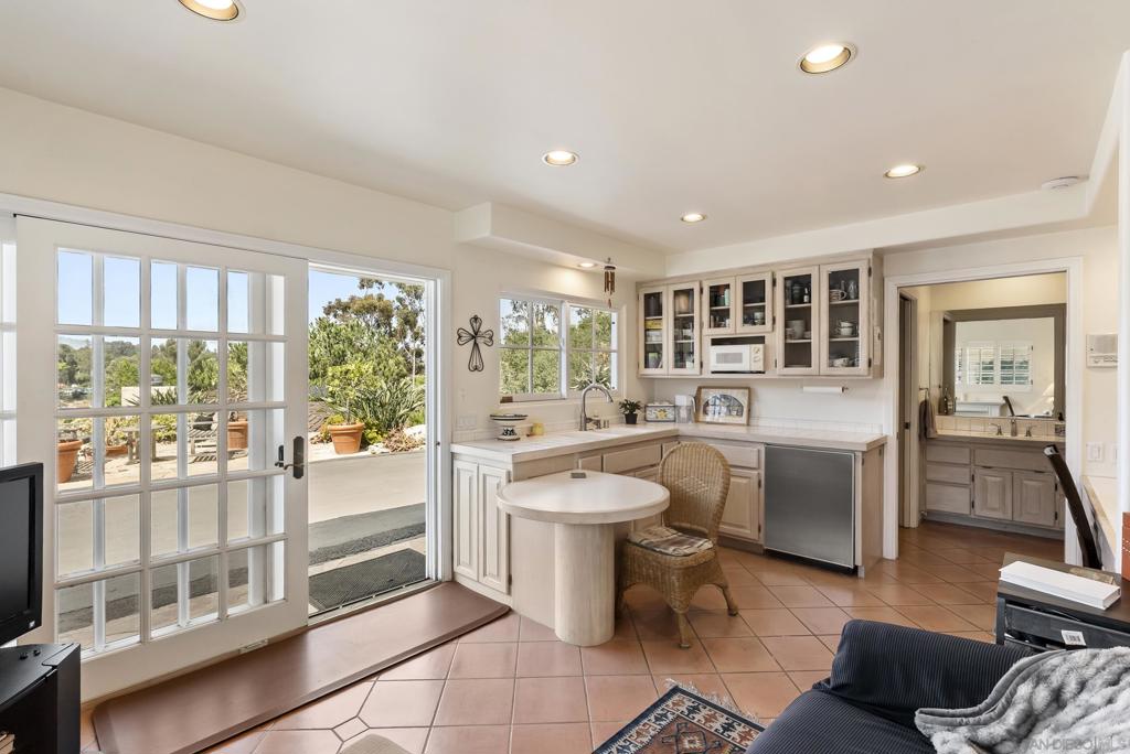 Rancho Santa Fe - Residential