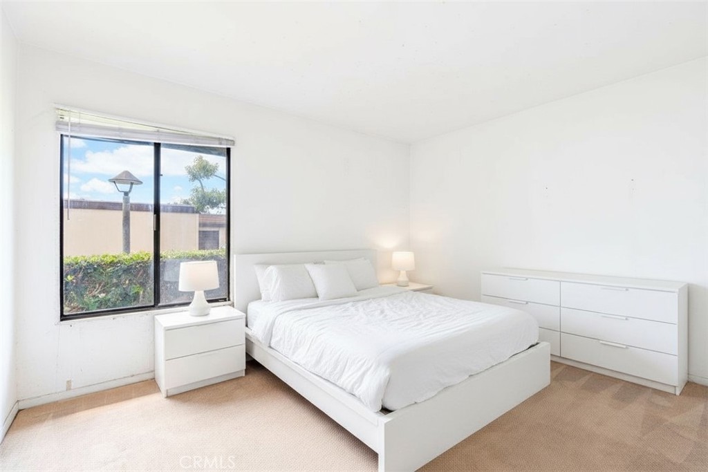 New World Condos (NW) - Residential