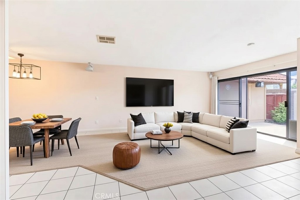 23401 Via San Miguel