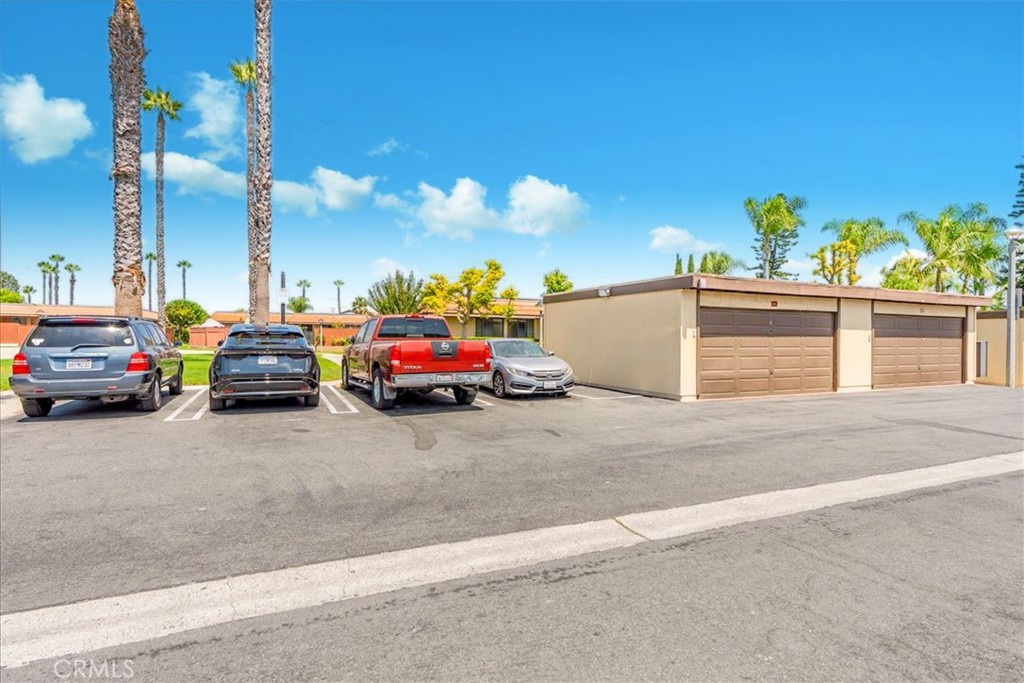 New World Condos (NW) - Residential