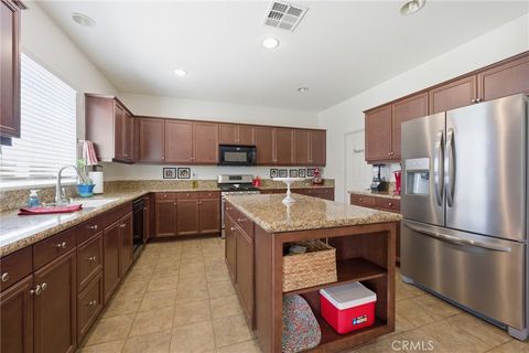 Tiny photo for 1447 Daffodel Way, Beaumont, CA 92223 (MLS # IG26086030)