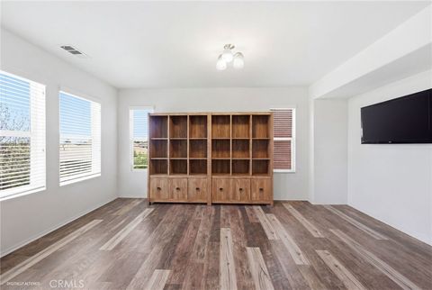 Tiny photo for 1447 Daffodel Way, Beaumont, CA 92223 (MLS # IG26086030)