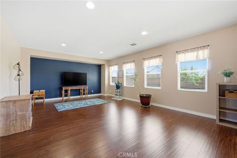 Tiny photo for 1447 Daffodel Way, Beaumont, CA 92223 (MLS # IG26086030)