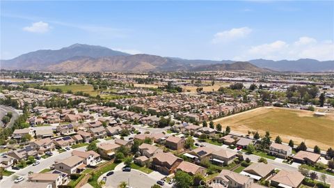 Tiny photo for 1447 Daffodel Way, Beaumont, CA 92223 (MLS # IG26086030)