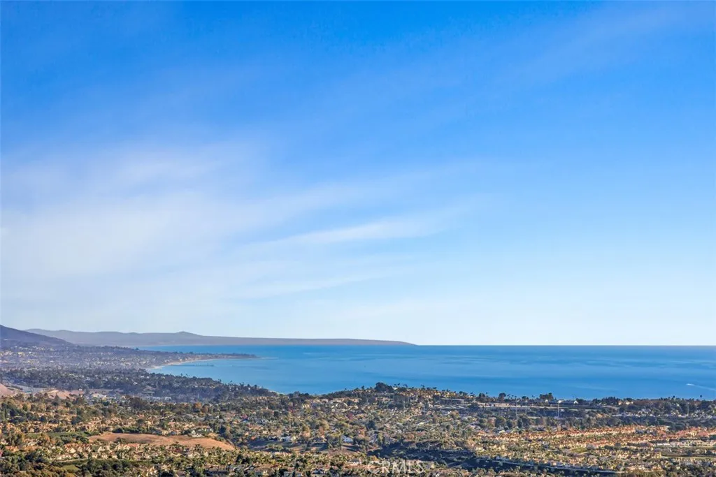 Laguna Niguel, California 92677, United States, 2 Bedrooms Bedrooms, ,2 BathroomsBathrooms,Residential,Active,3906