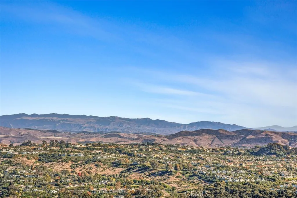 Laguna Niguel, California 92677, United States, 2 Bedrooms Bedrooms, ,2 BathroomsBathrooms,Residential,Active,3906