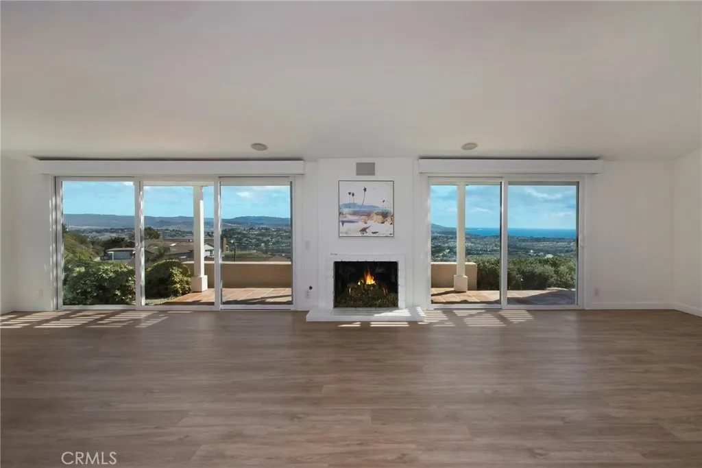 Laguna Niguel, California 92677, United States, 2 Bedrooms Bedrooms, ,2 BathroomsBathrooms,Residential,Active,3906