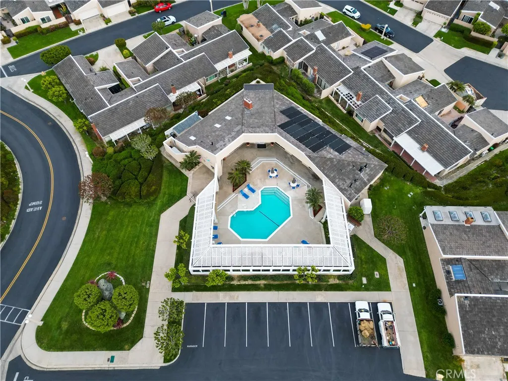 Laguna Niguel, California 92677, United States, 2 Bedrooms Bedrooms, ,2 BathroomsBathrooms,Residential,Active,3906