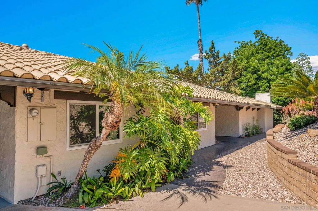 1389 Merritt Dr