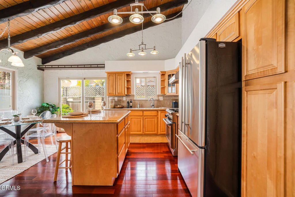Oxnard, California, 93035, United States, 3 Bedrooms Bedrooms, ,2 BathroomsBathrooms,Residential,Active,2035110