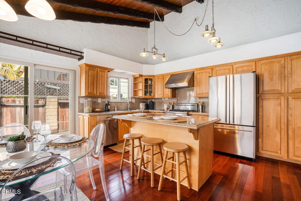 Oxnard, California, 93035, United States, 3 Bedrooms Bedrooms, ,2 BathroomsBathrooms,Residential,Active,2035110