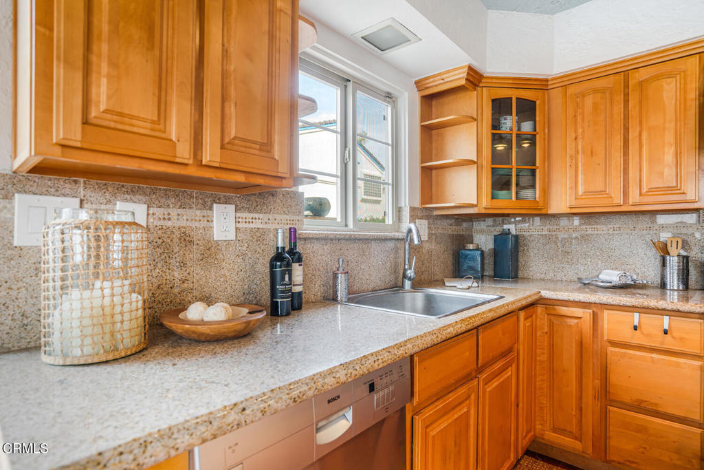 Oxnard, California, 93035, United States, 3 Bedrooms Bedrooms, ,2 BathroomsBathrooms,Residential,Active,2035110