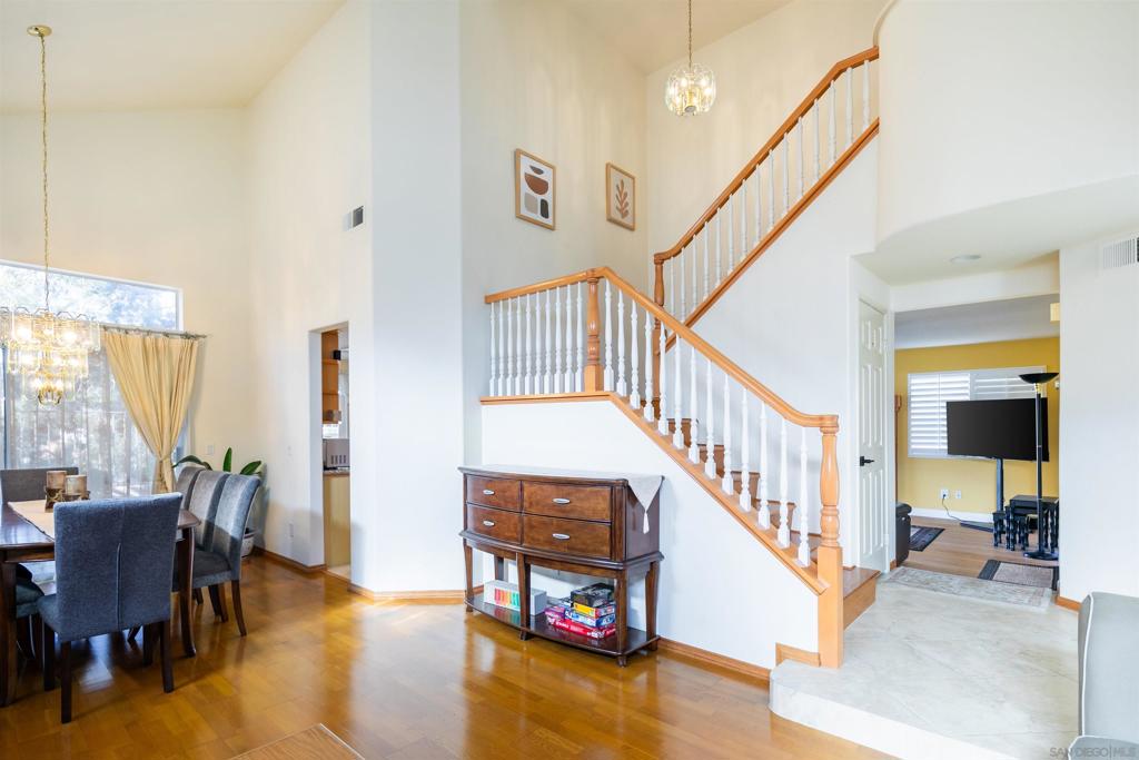 1819 Ithaca Dr