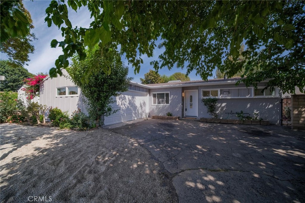 7848 Chastain Avenue