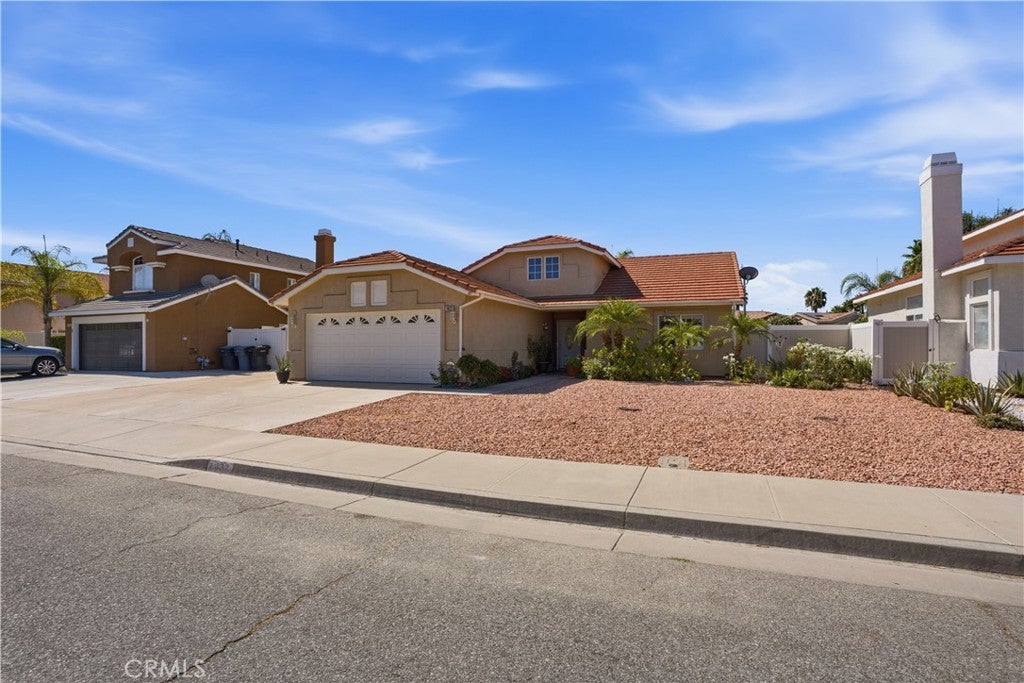 1022 Reinhart