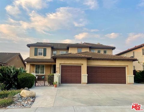 Photo of 3280 Canyon View Drive, Oceanside, CA 92058 (MLS # 26657721)