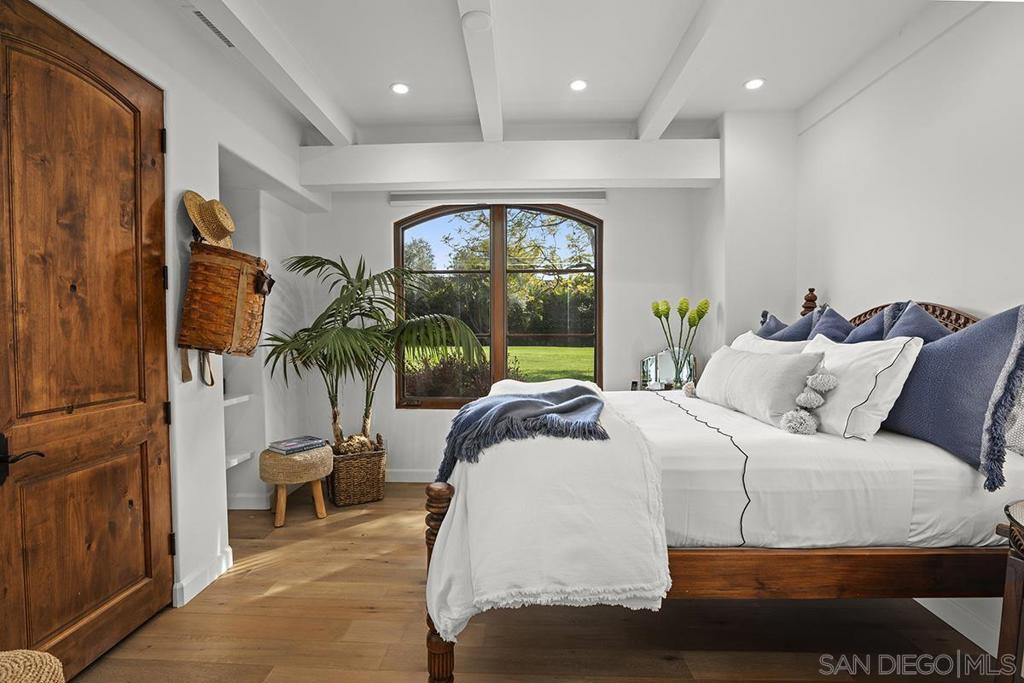 Rancho Santa Fe - Residential