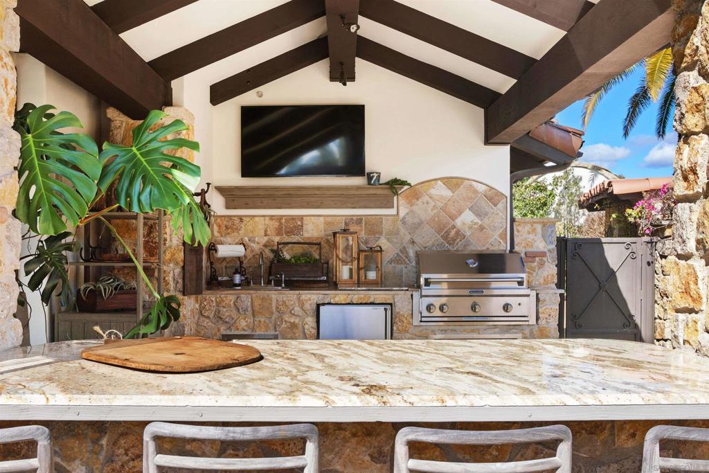 Rancho Santa Fe - Residential