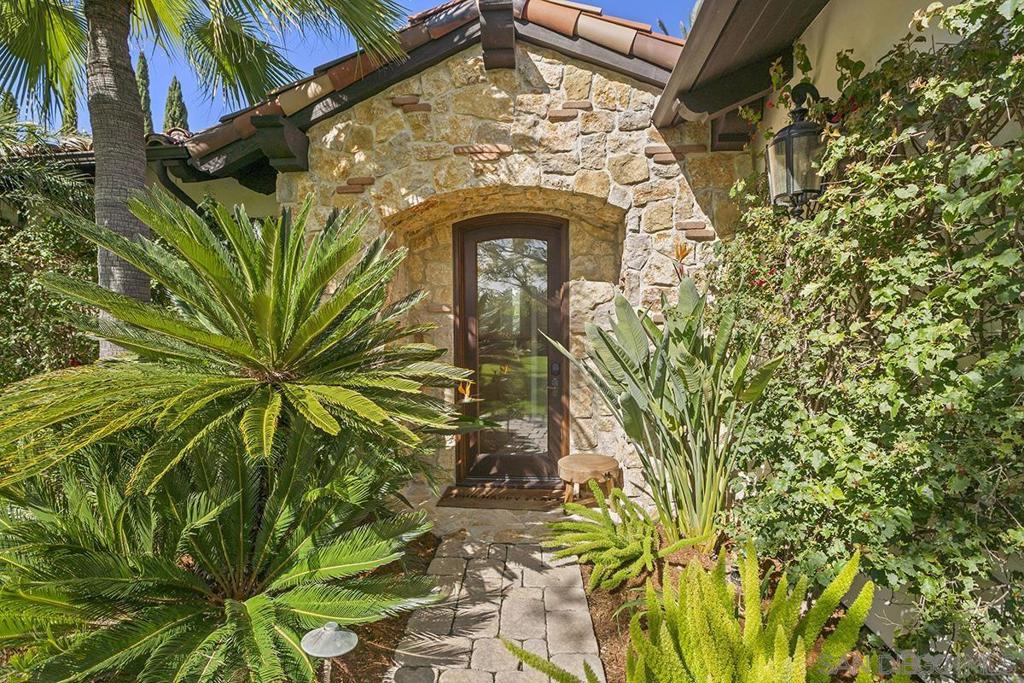 Rancho Santa Fe - Residential