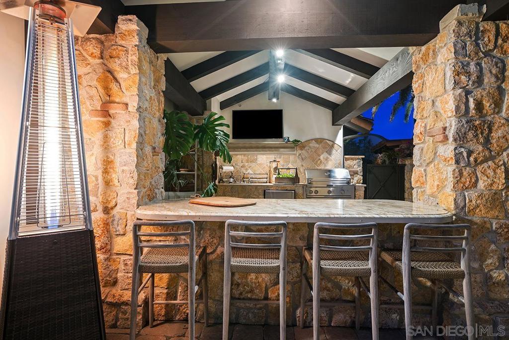 Rancho Santa Fe - Residential