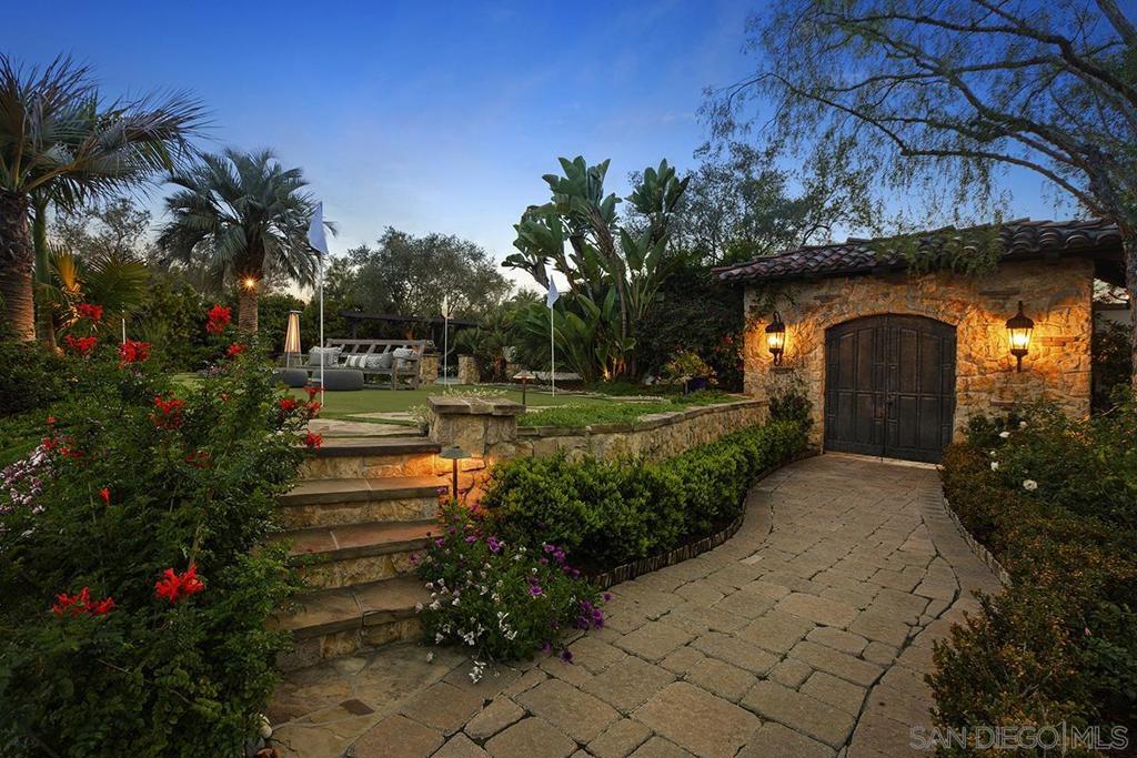 Rancho Santa Fe - Residential