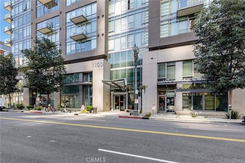 Photo of 1100 S Hope Street #810, Los Angeles, CA 90015 (MLS # SB26099836)