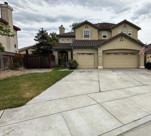 Photo of 1638 Stony Brook Drive, Salinas, CA 93906 (MLS # ML82046749)