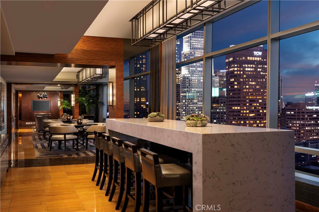 900 W Olympic Boulevard 46B