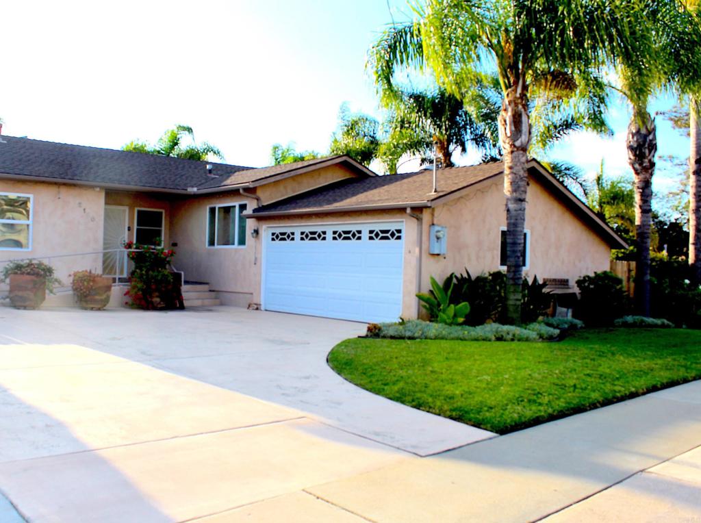 Come see this beautiful Bay Park gem. This home has been taken care of extremely well. Enjoy the View from the beautiful back yard along with stunning fruit trees. On the property you will notice a Eureka Lemon tree, dwarf bears lime tree, dwarf satsuma Mandarin tree, and Fuyu persimmon tree. Ripe Concord grapes also line the backyard. Bring your interior design ideas and come view this property as the pictures simply cant do it justice.