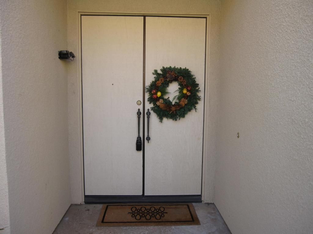 Photo of 139 Lake Shore Drive, Rancho Mirage, CA 92270 (MLS # 219139346DA)