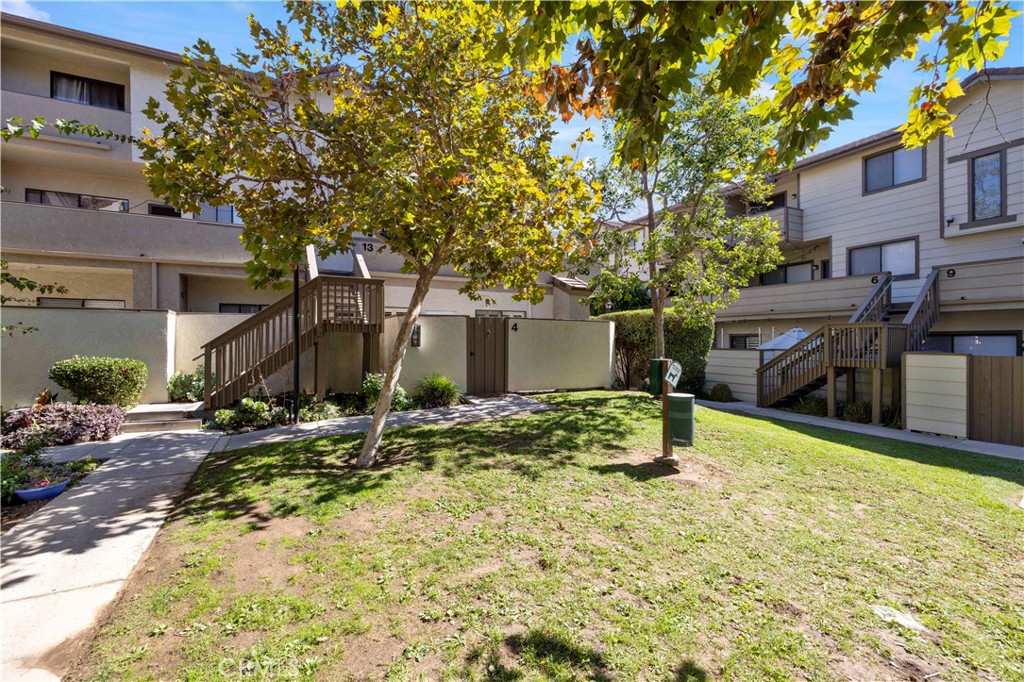 Casa De Oaks (604) - Residential