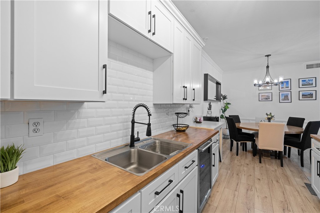 Casa De Oaks (604) - Residential