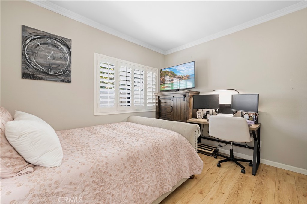 Casa De Oaks (604) - Residential