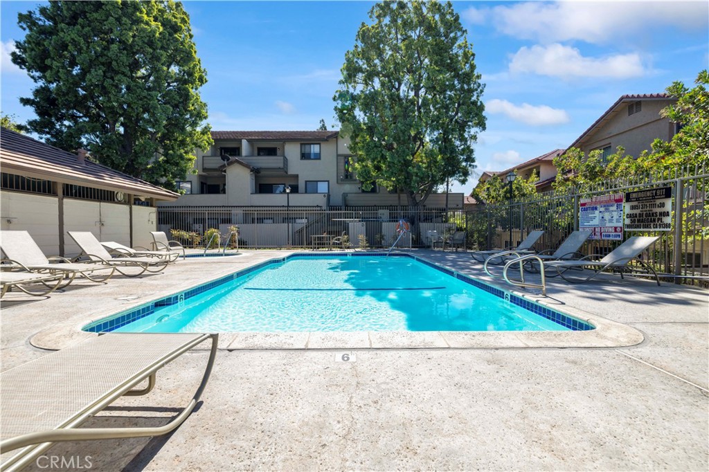 Casa De Oaks (604) - Residential