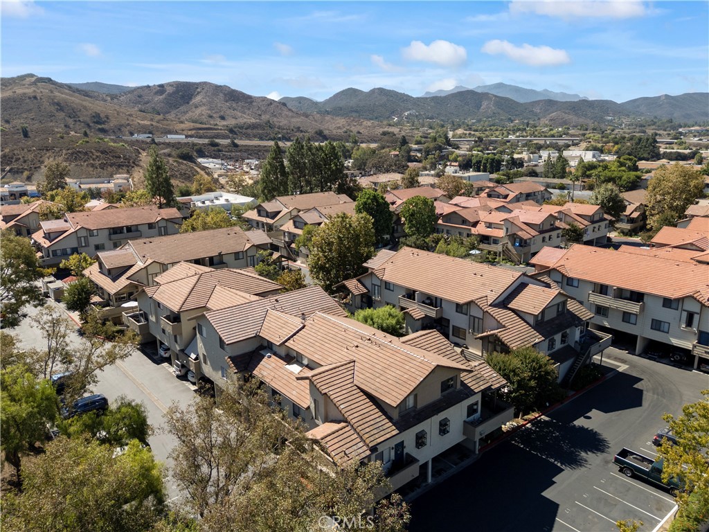 Casa De Oaks (604) - Residential