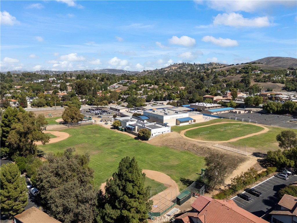 Casa De Oaks (604) - Residential