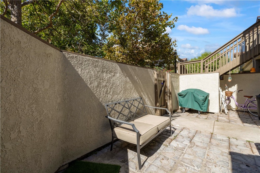 Casa De Oaks (604) - Residential