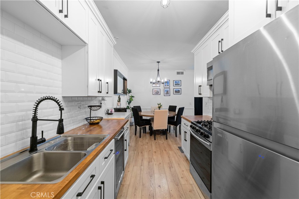 Casa De Oaks (604) - Residential