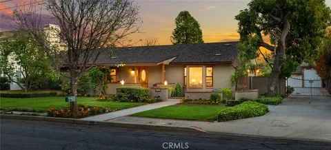 MLS: AR26060388