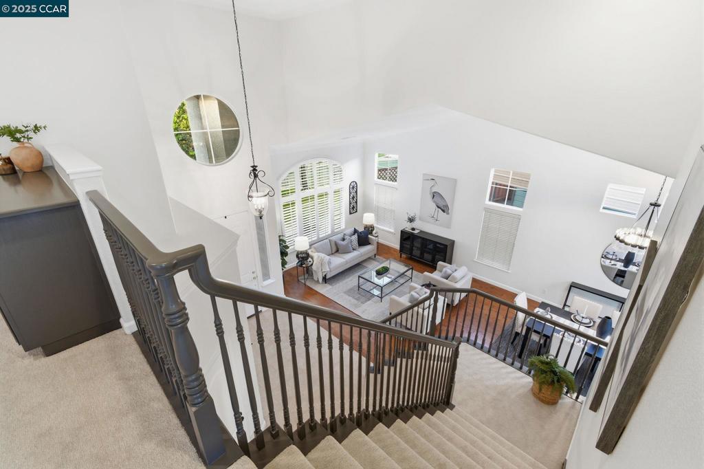 HOLLY CREEK - Residential