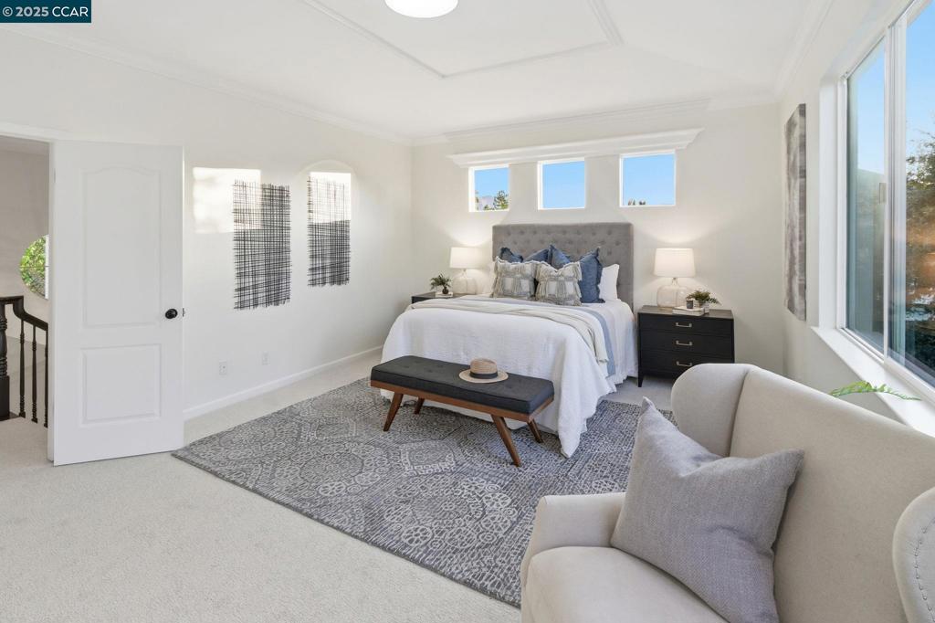 HOLLY CREEK - Residential